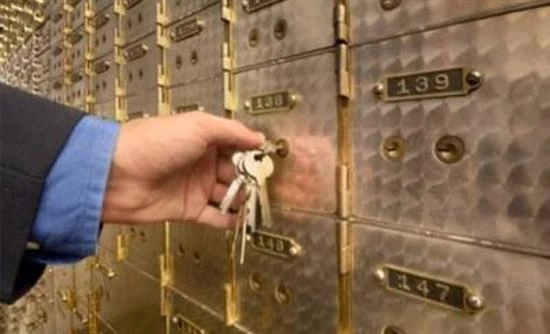 Ταμεία: «Ξεσκονίζουν» θυρίδες και… διαθήκες οφειλετών